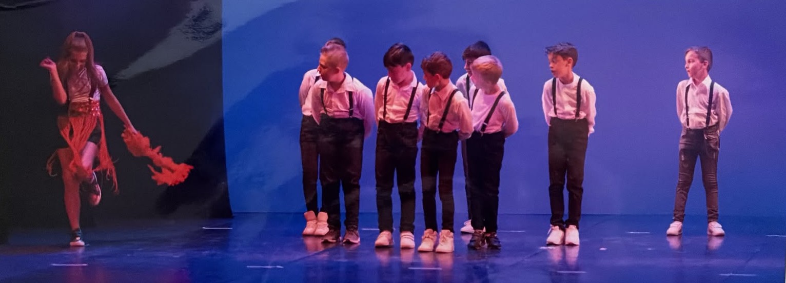 Saggio di danza sul palco