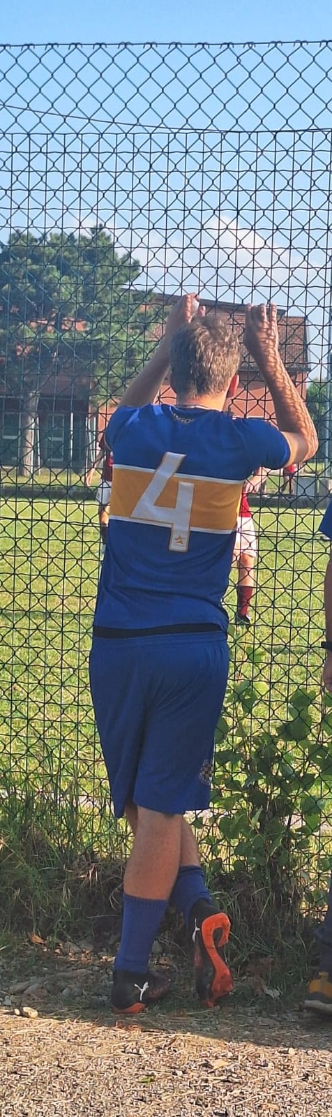 Federico al campo di calcio